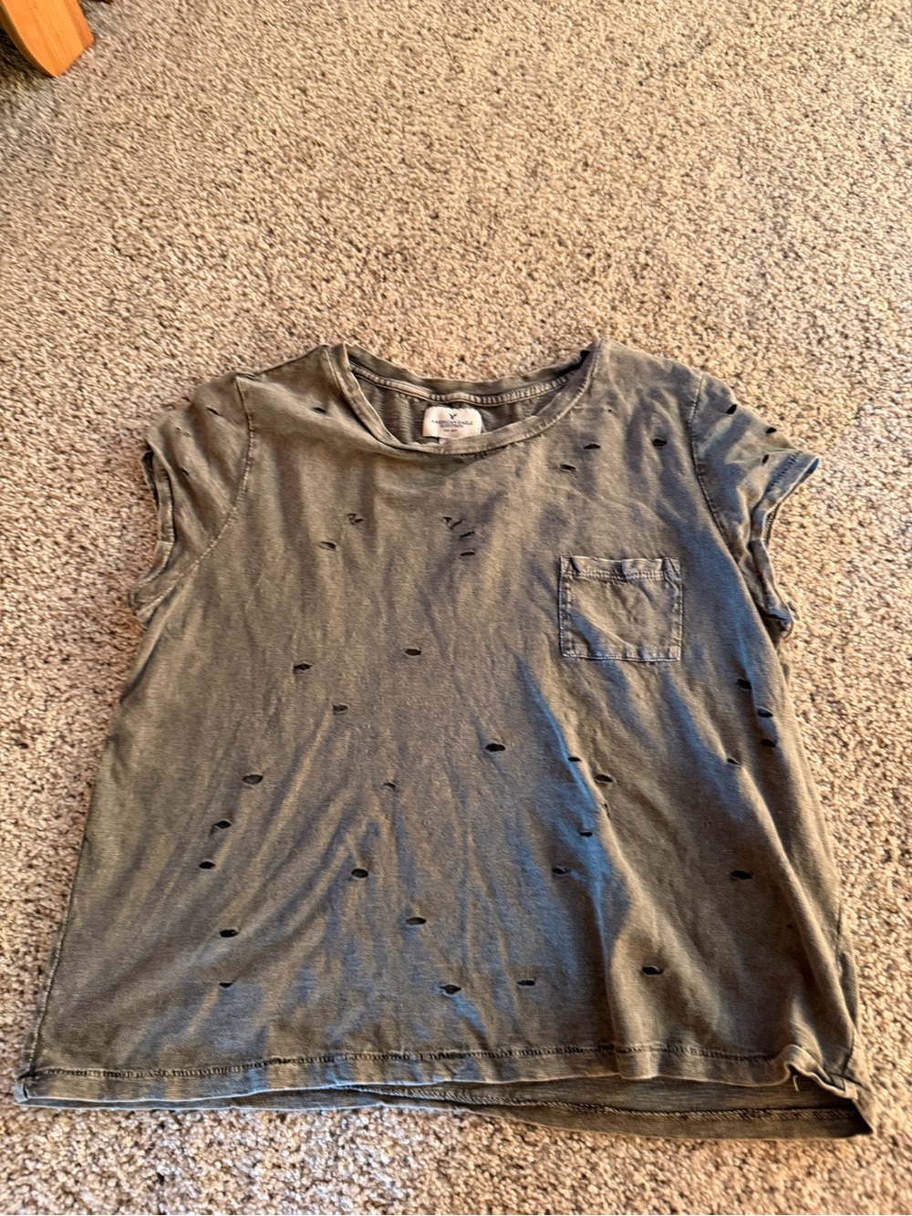 Women’s Distressed Short Sleeve Pocket Tee - gray